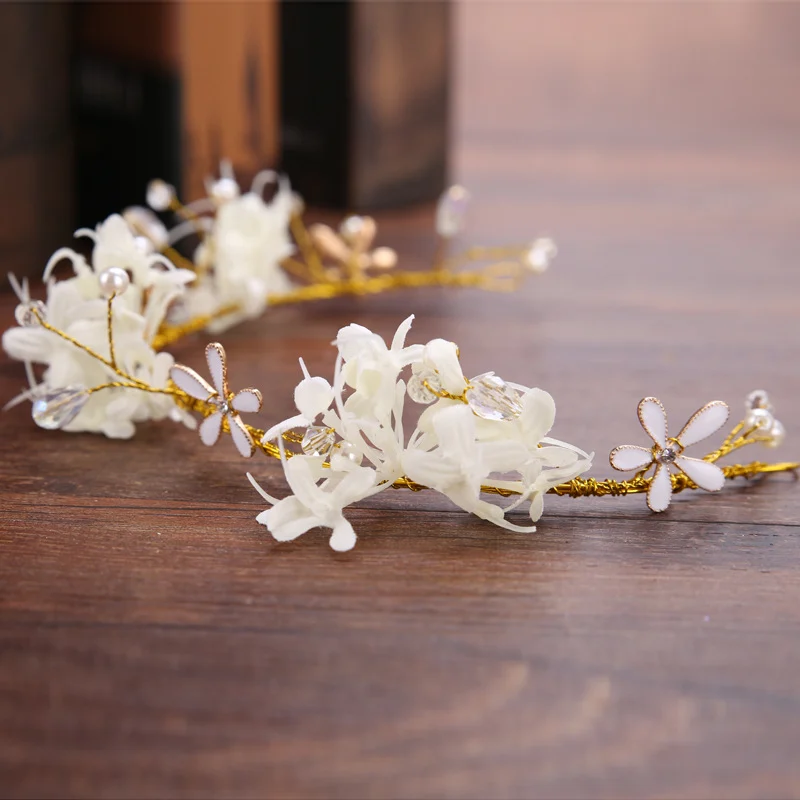 Handmade Wreath Headwear — image 1