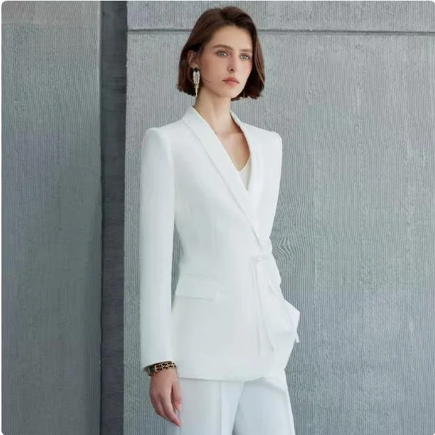 High-end Slightly Flared Pants — image 8