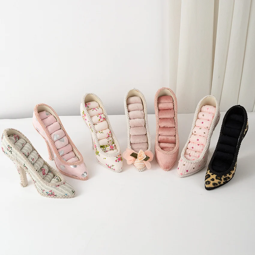 High-heel-shaped Ring Holder — image 4