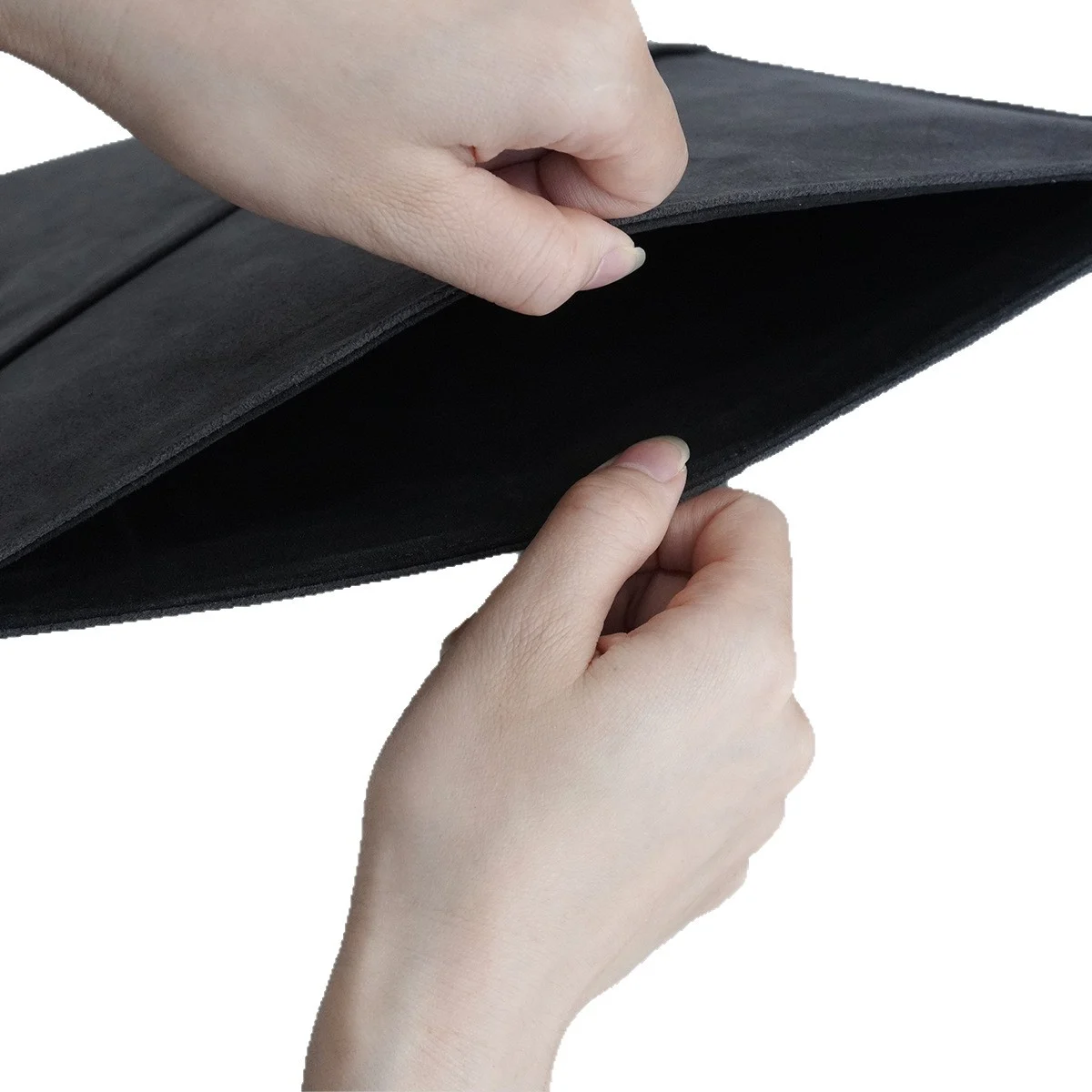 Large-capacity Pad Storage Bag — image 5