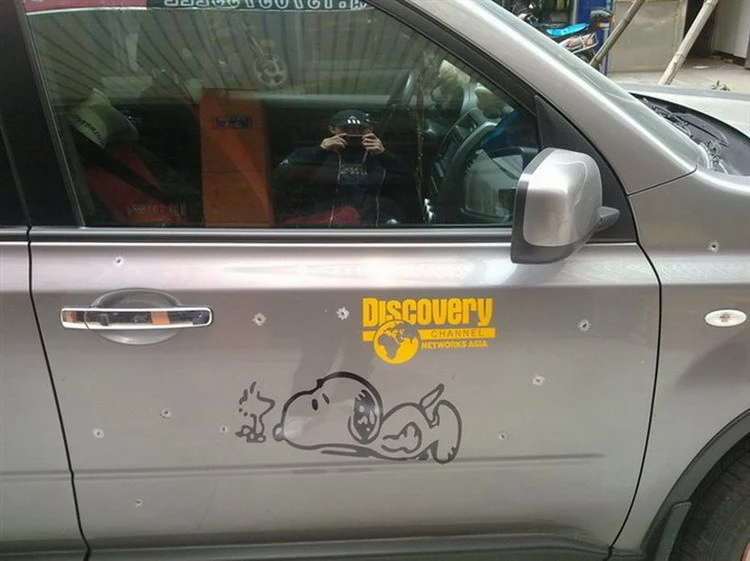 Large-sized Simulated Bullet Hole Car Sticker — image 5