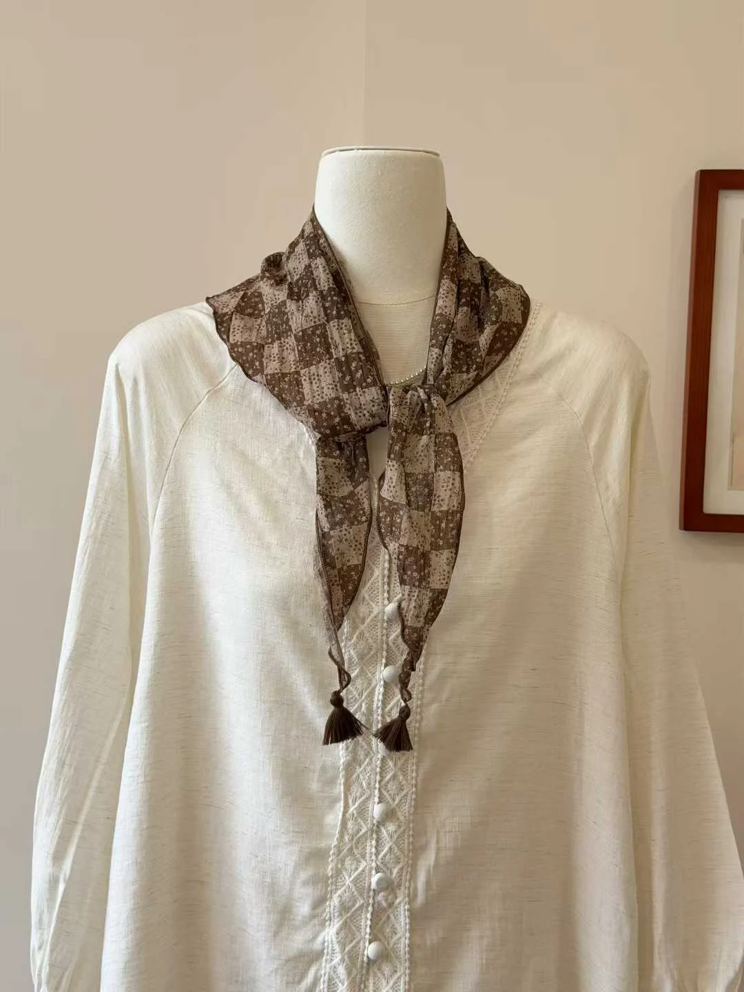 Lightweight Floral Plaid Tassel Triangle Scarf — variant image