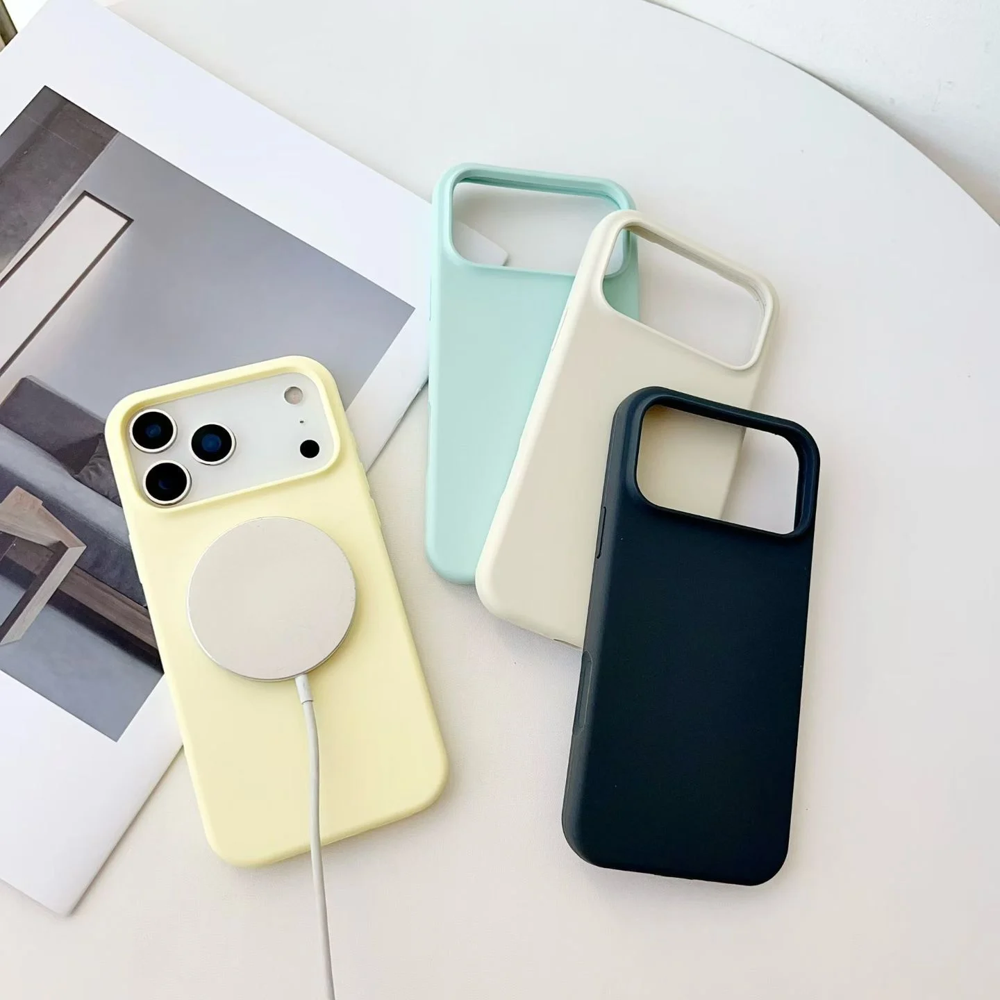 Liquid Magnetic Wireless Charging Phone Case — image 8