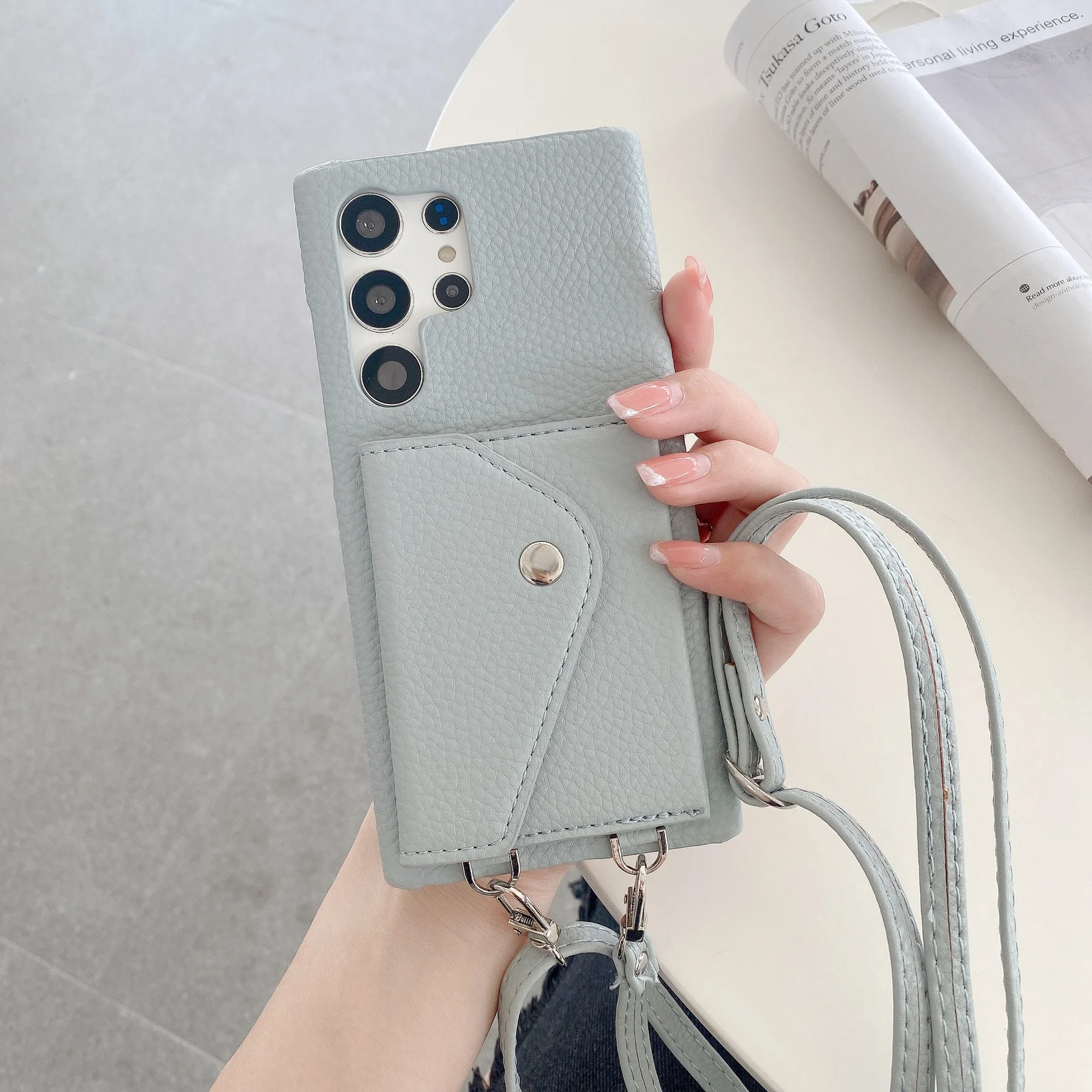 Litchi-textured Triangular Flip Card Holder With Lanyard For S24 Ultra — image 8