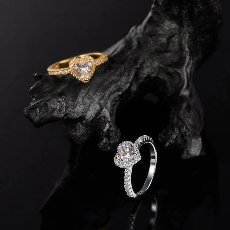 Love-heart Moissanite 925 Silver Platinum-plated Ring For Women — image 3