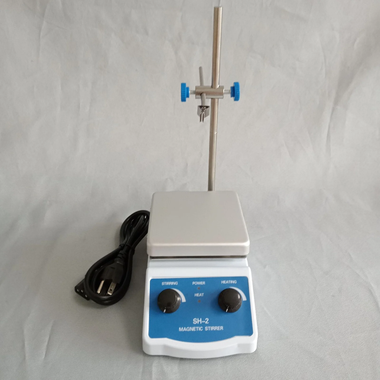 Magnetic Temperature-controlled Heating Stirrer — image 3