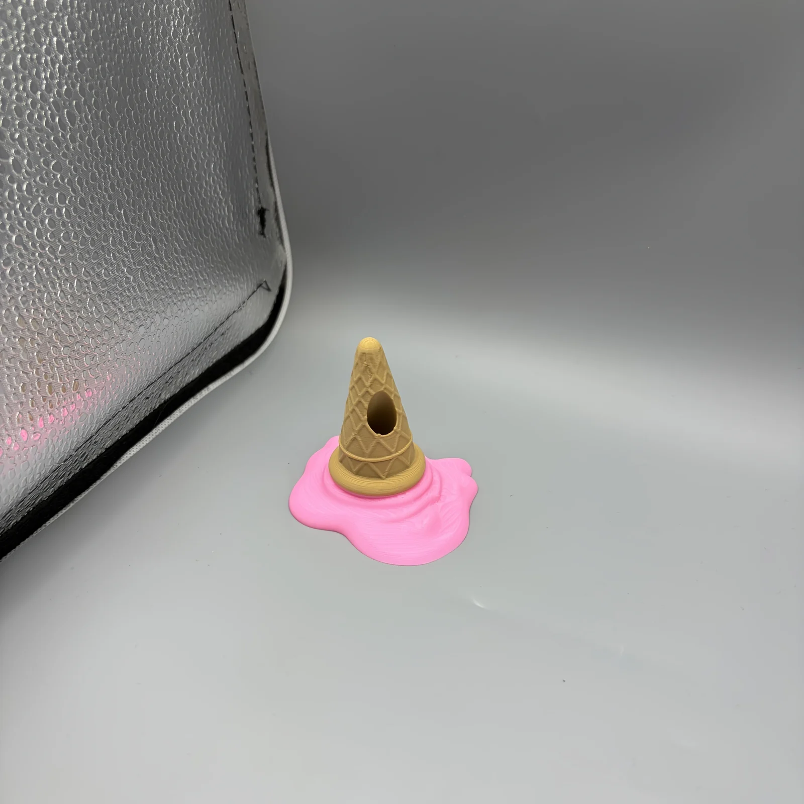 Melting Ice Cream Cone Pen Holder, Creative 3D Printed Desktop Pencil Organizer, Cute… — image 2