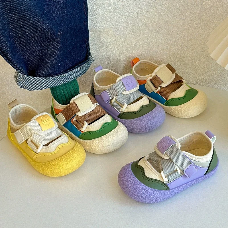 Men's And Women's Hollowed-out Breathable Sneakers — image 2
