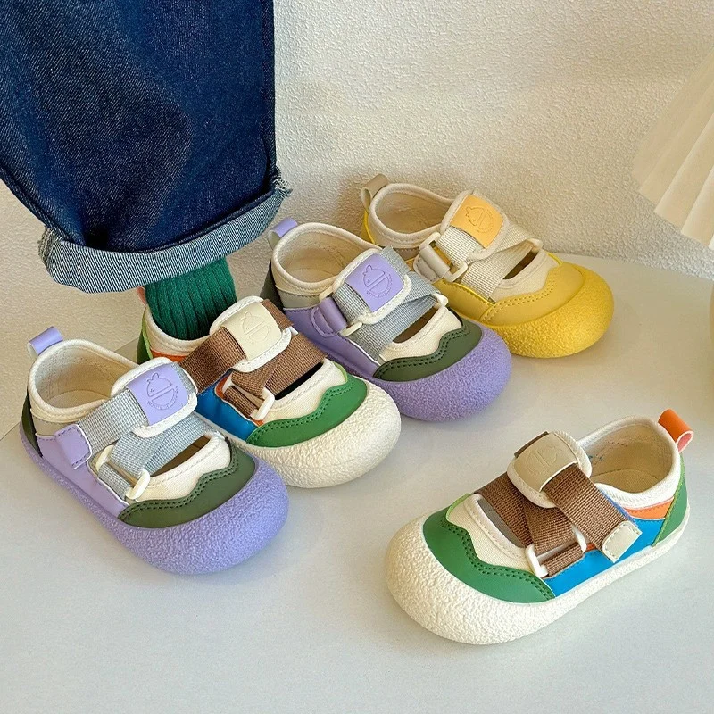 Men's And Women's Hollowed-out Breathable Sneakers — image 4