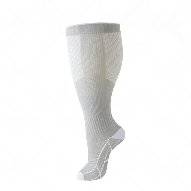 Men's And Women's Sports Compression Socks For Fat People — image 2