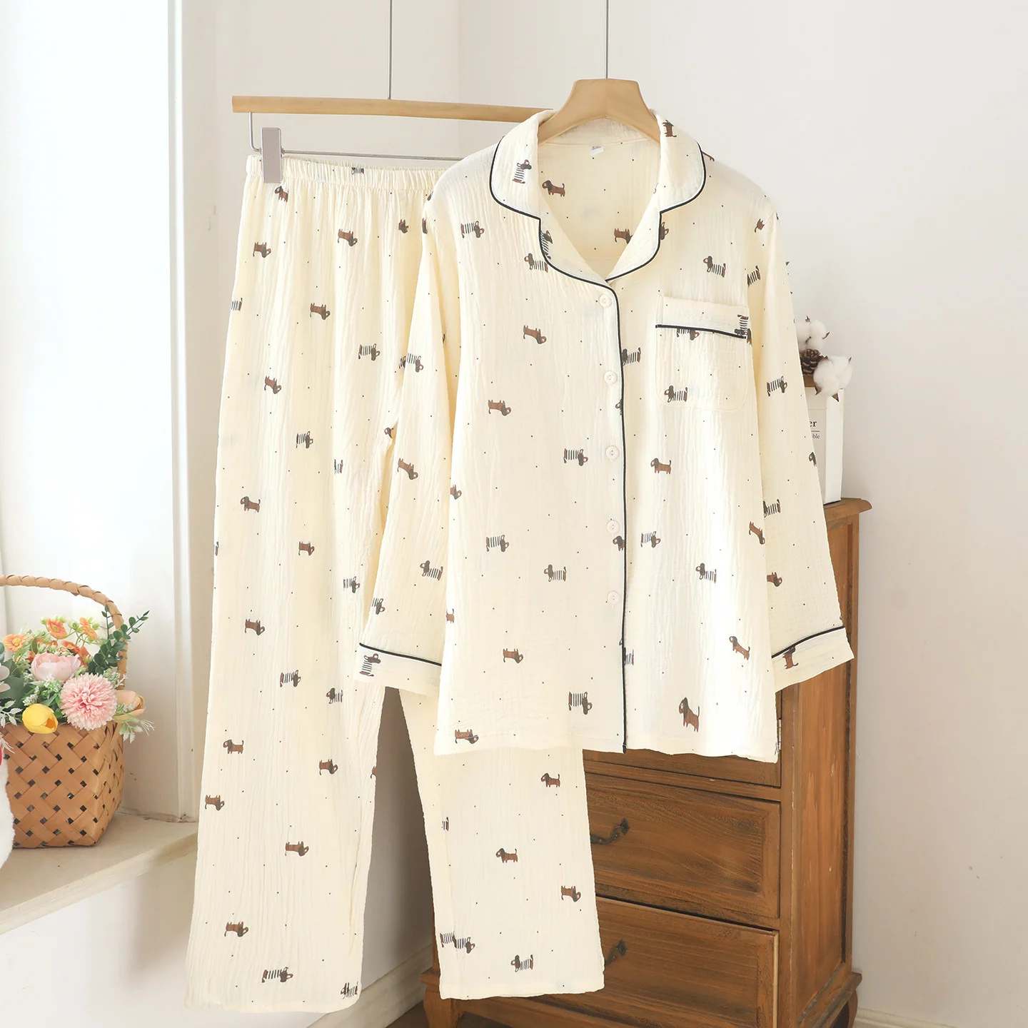 Mens And Womens Cartoon Cardigan Set — image 1