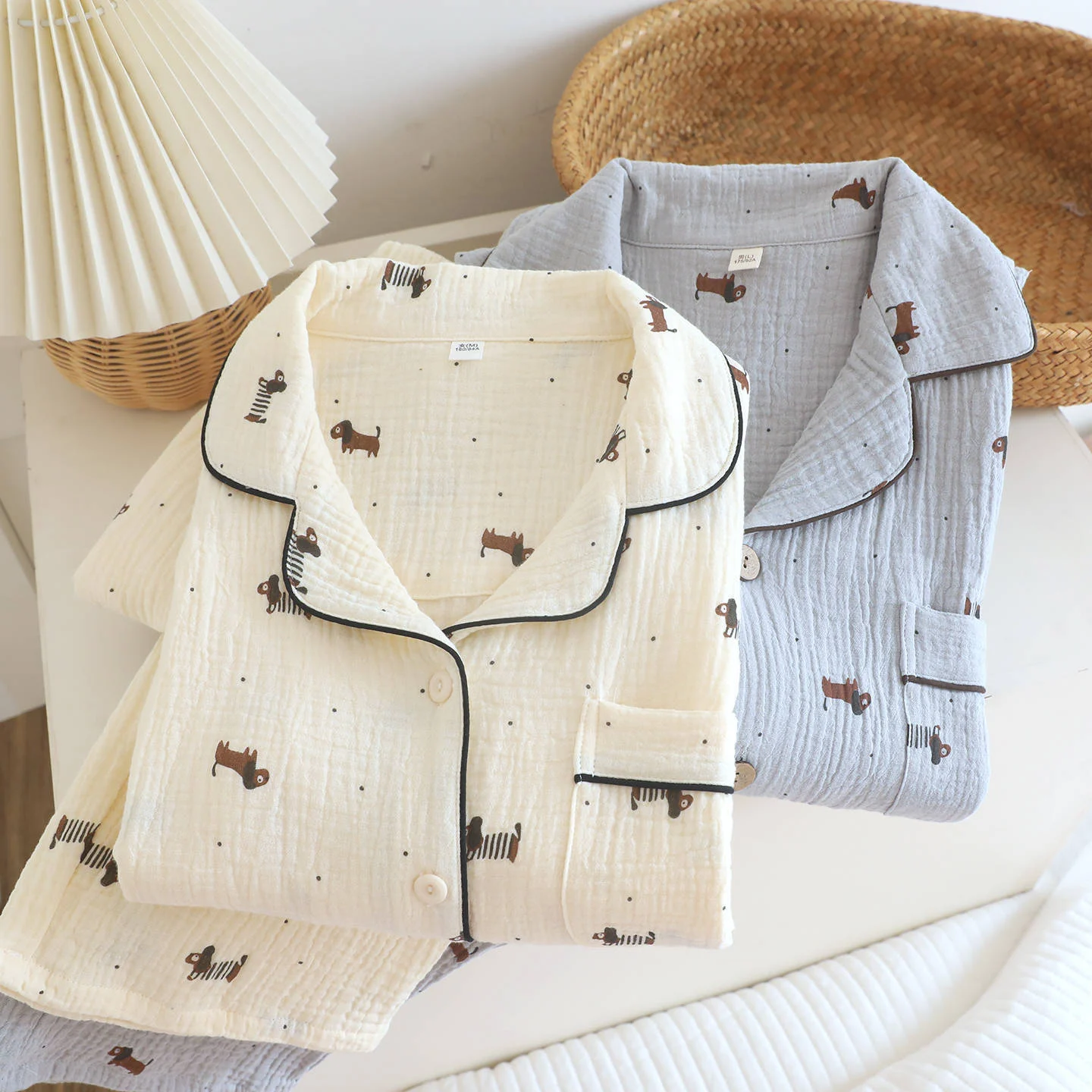 Mens And Womens Cartoon Cardigan Set — image 3