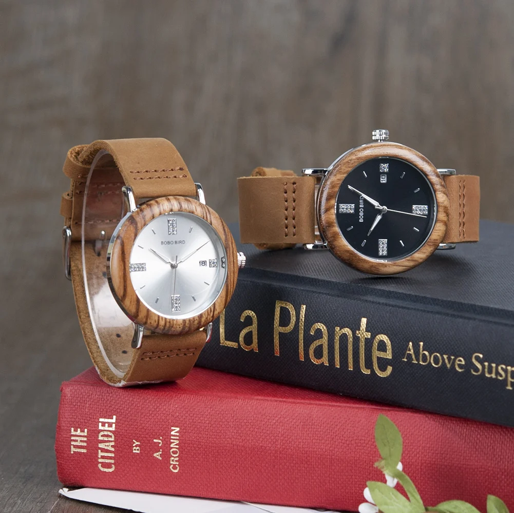 Mens And Womens Minimalist Casual Retro Wooden Watch — image 4