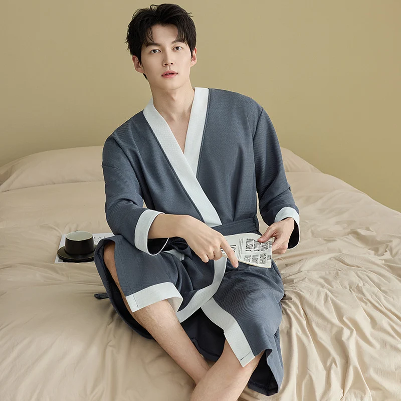 Mens Waffle-weave Simple Casual Nightgown — image 1