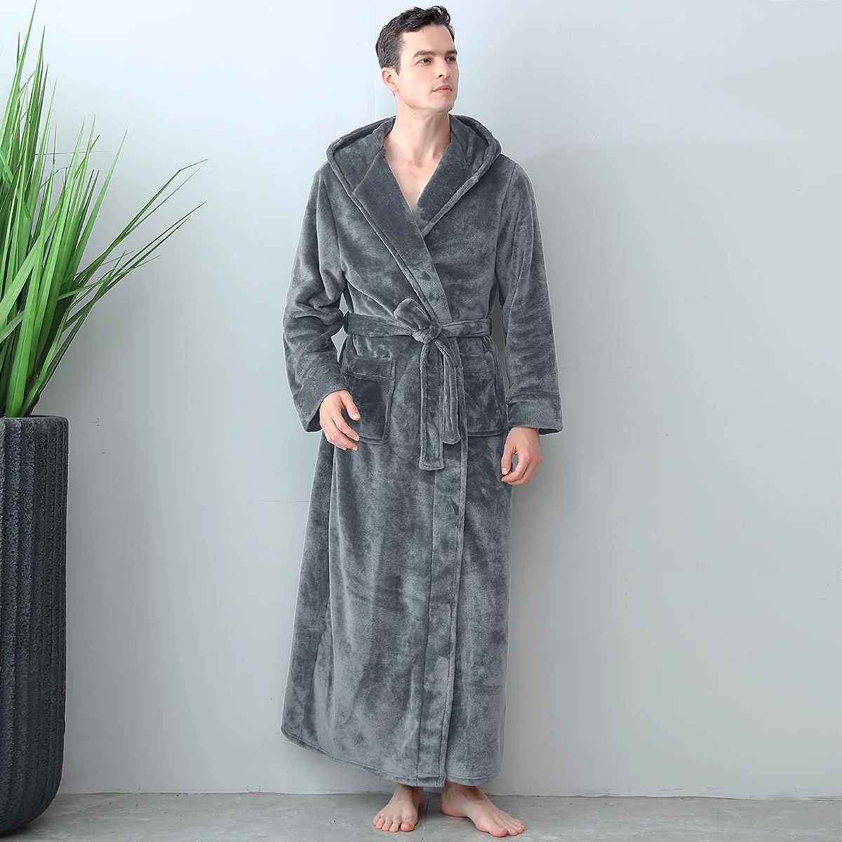 Mens Winter Hooded Thickened Long-style Nightgown — image 5