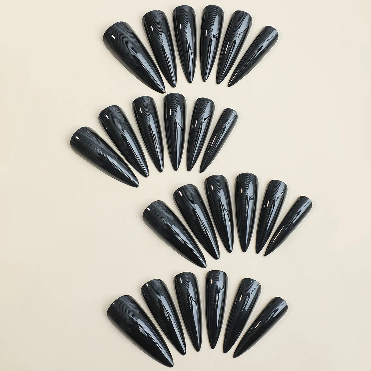 Minimalist Ultra-long French-style Modern False Nails — image 2