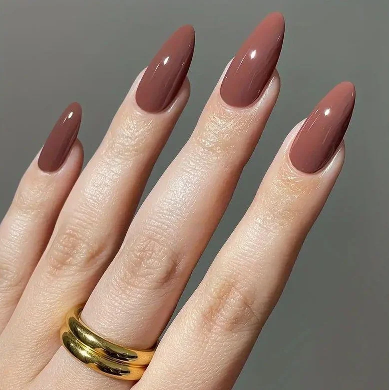 Nail Art Solid Color Series Long Almond-shape Press On Nails — image 4