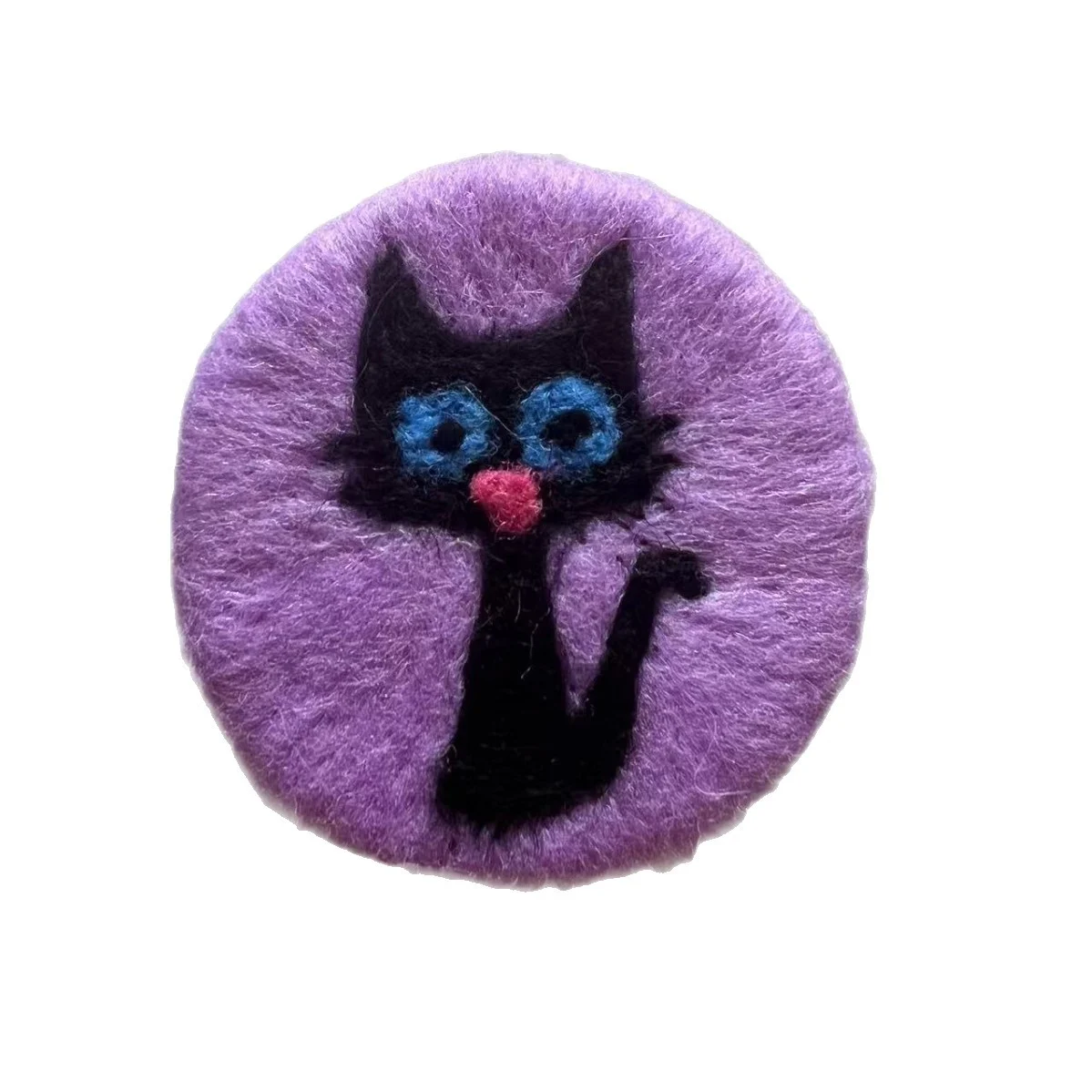 Nepalese Handmade Wool Felt Soap With Cat Pattern — image 3