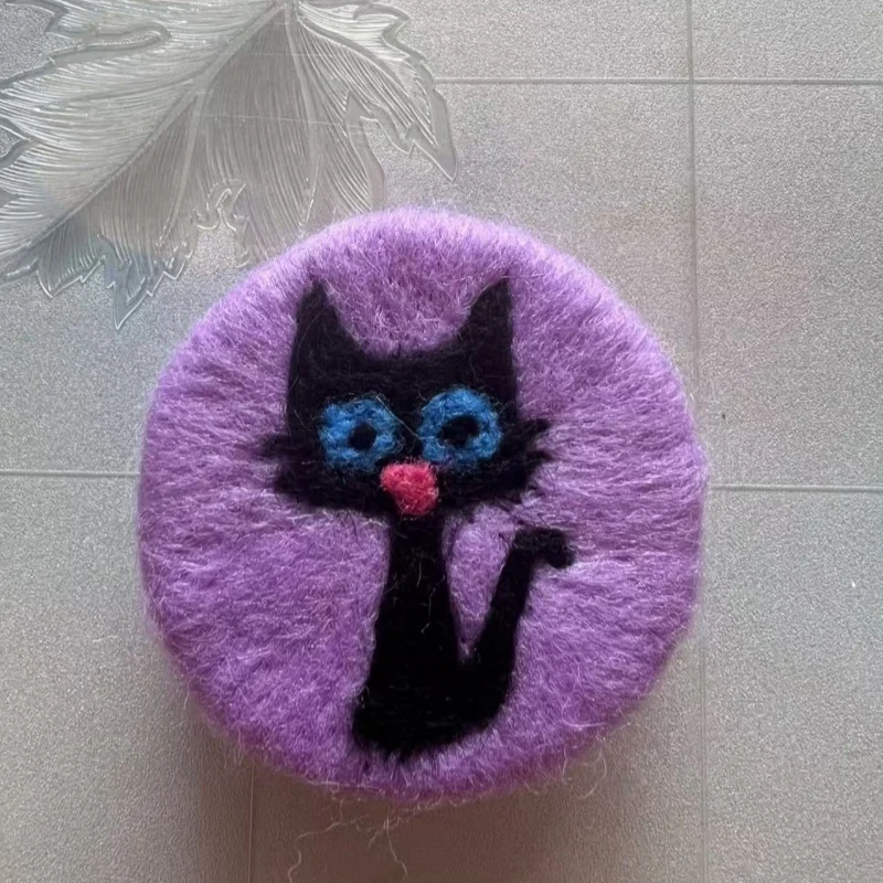 Nepalese Handmade Wool Felt Soap With Cat Pattern — image 4