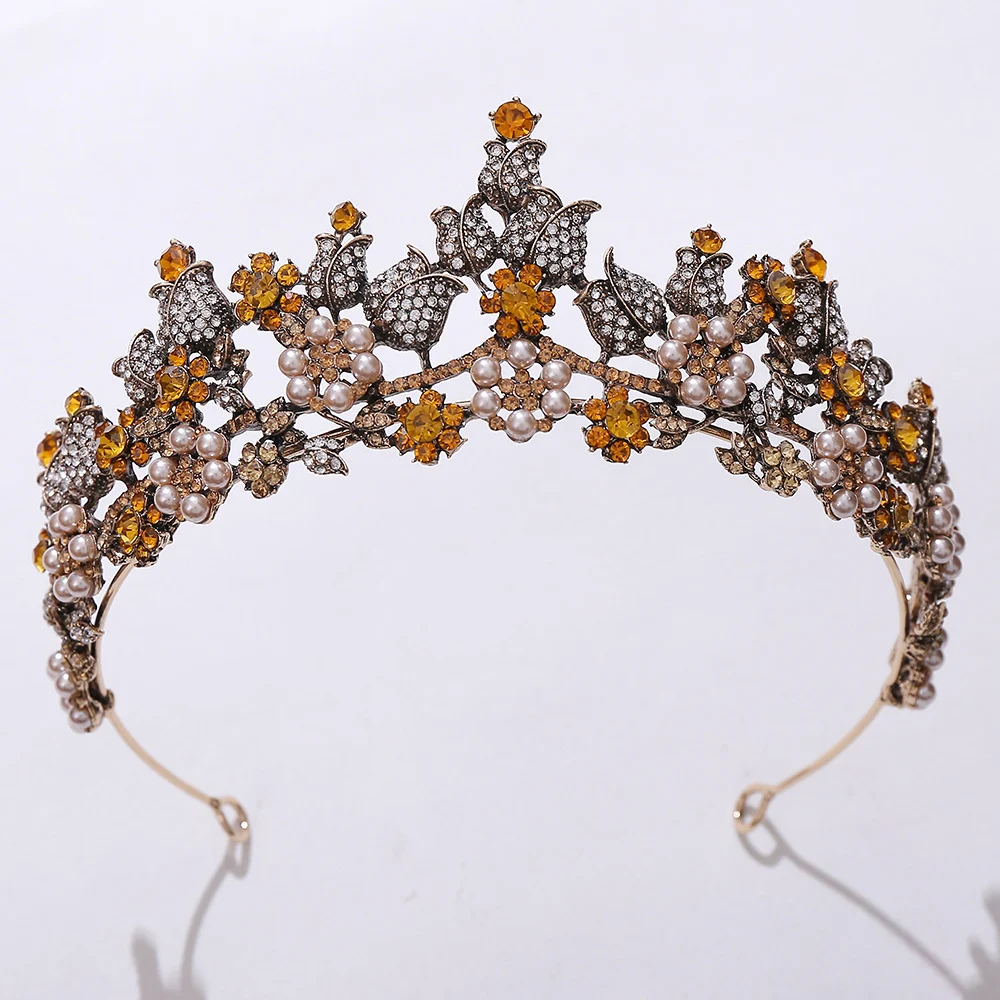 New Bridal Crown Headpiece To Complement Wedding Dresses — image 4