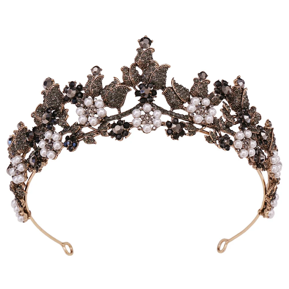 New Bridal Crown Headpiece To Complement Wedding Dresses — image 8