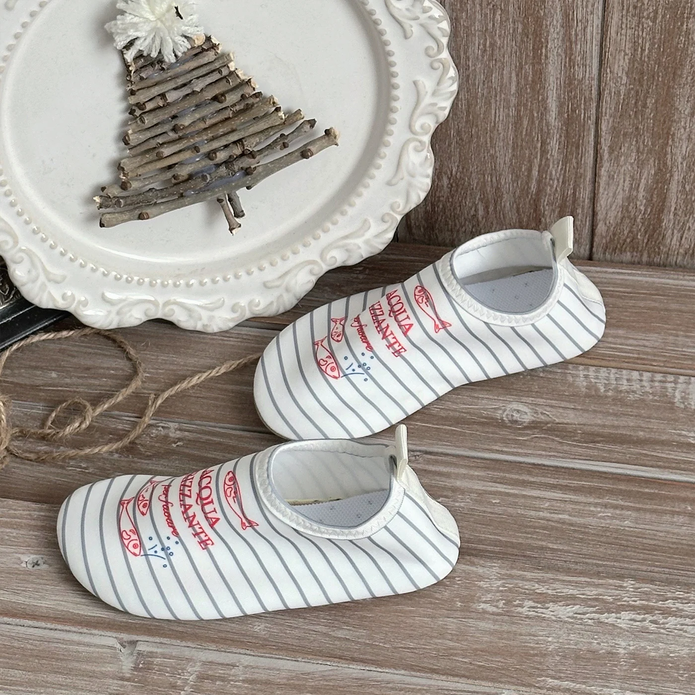 New Childrens Beach Shoes Non-slip For Water Parks — image 6