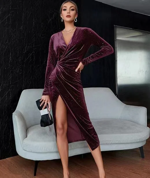 New Evening Dress Sexy Exposed Leg Long Sleeve Mid-length Gold Velvet Nightclub — image 3