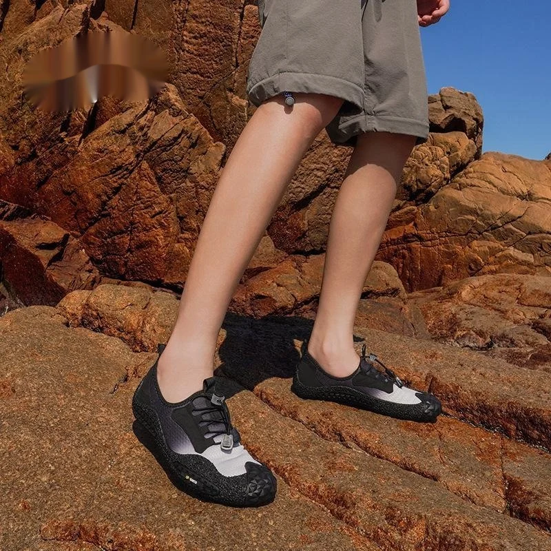 New Mens And Womens Beach Shoe Socks Skin-friendly Stream-walking Shoes — image 2