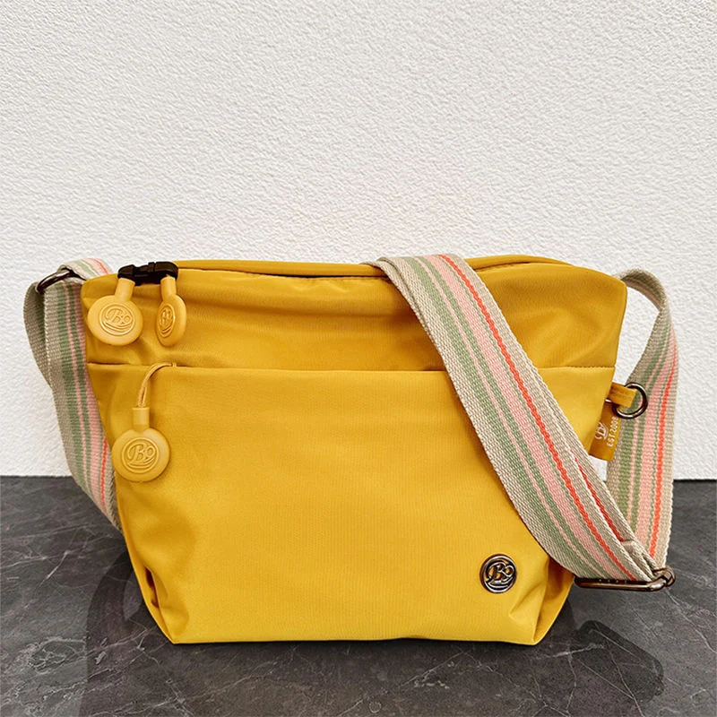 New Nylon Oxford Cloth Shoulder Lightweight Crossbody Bag — image 4