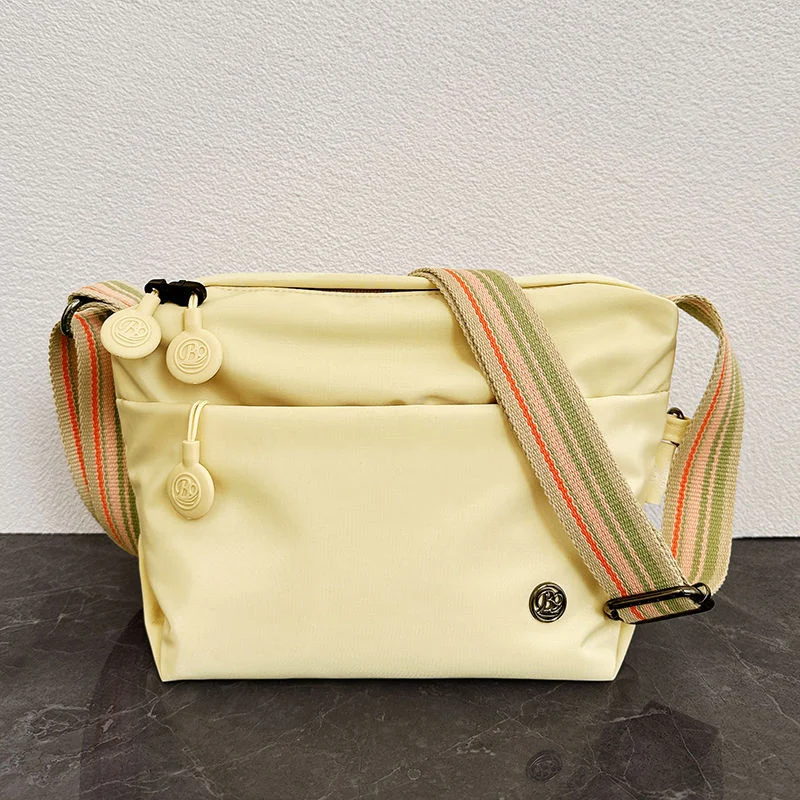 New Nylon Oxford Cloth Shoulder Lightweight Crossbody Bag — image 8