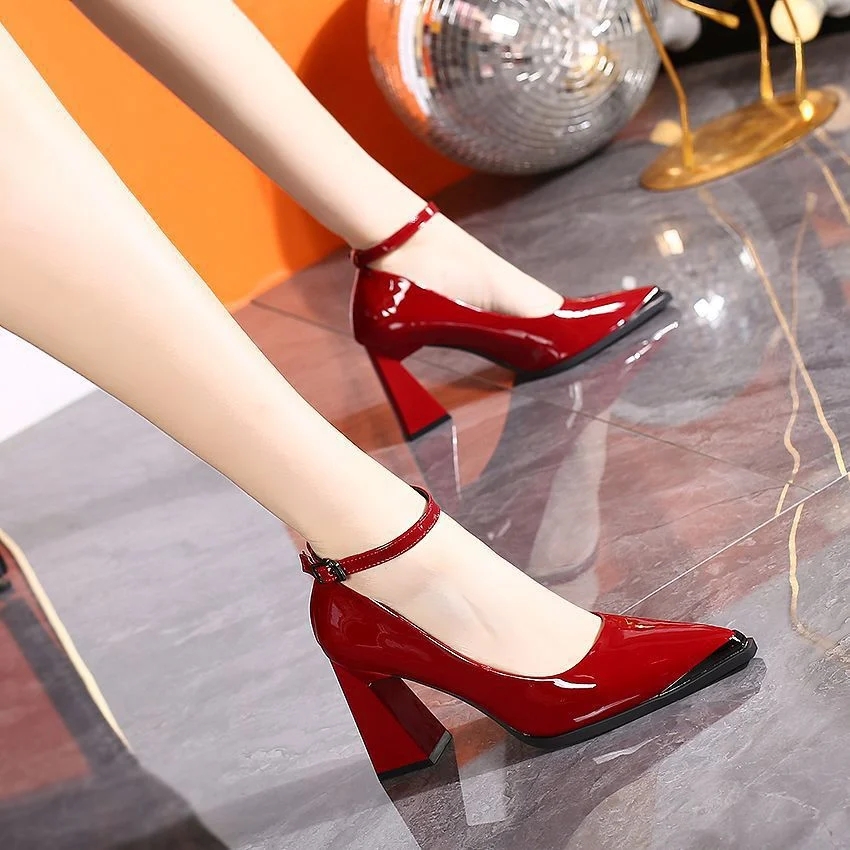 New Style Block-heeled Low-cut Patent Leather Slingback Pumps — image 4