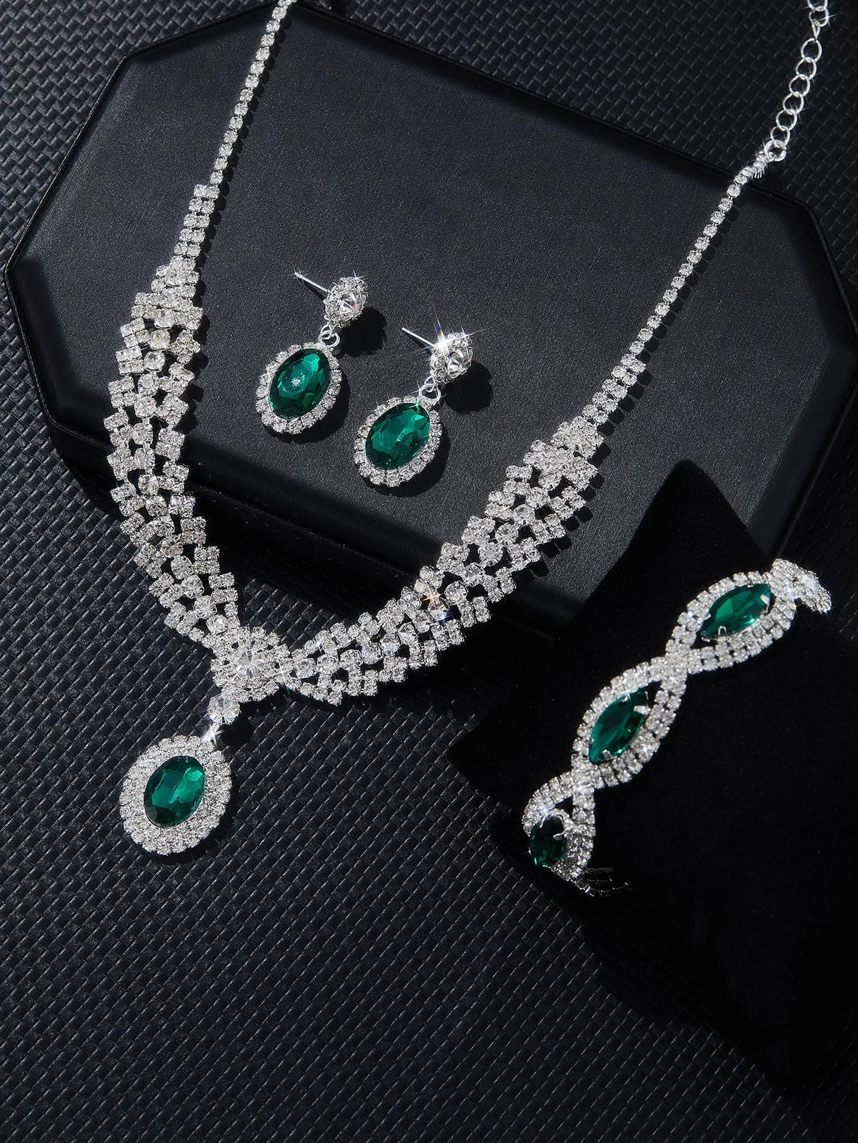New Style Elegant Luxury Sapphire Necklace Set Of Four Pieces — image 3