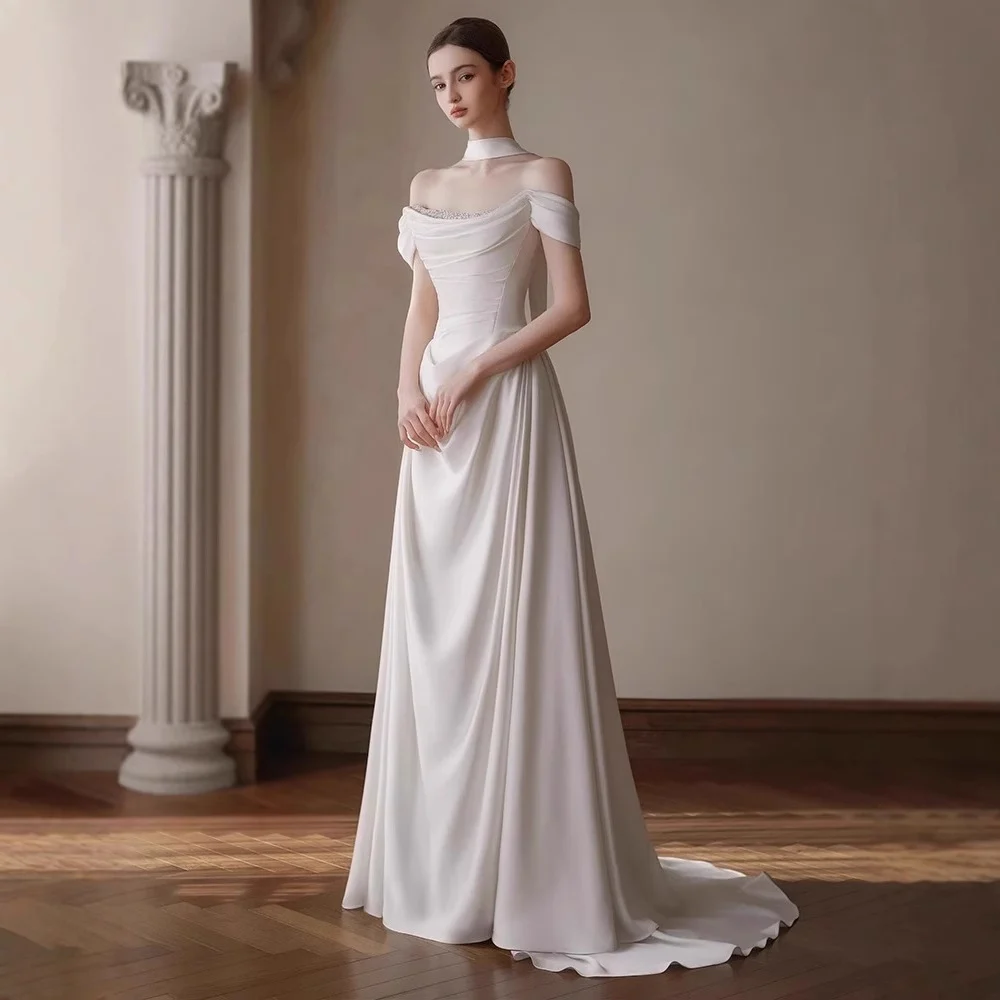 Off-the-shoulder Pleated Waist-cinching French Satin Light Wedding Dress — image 3