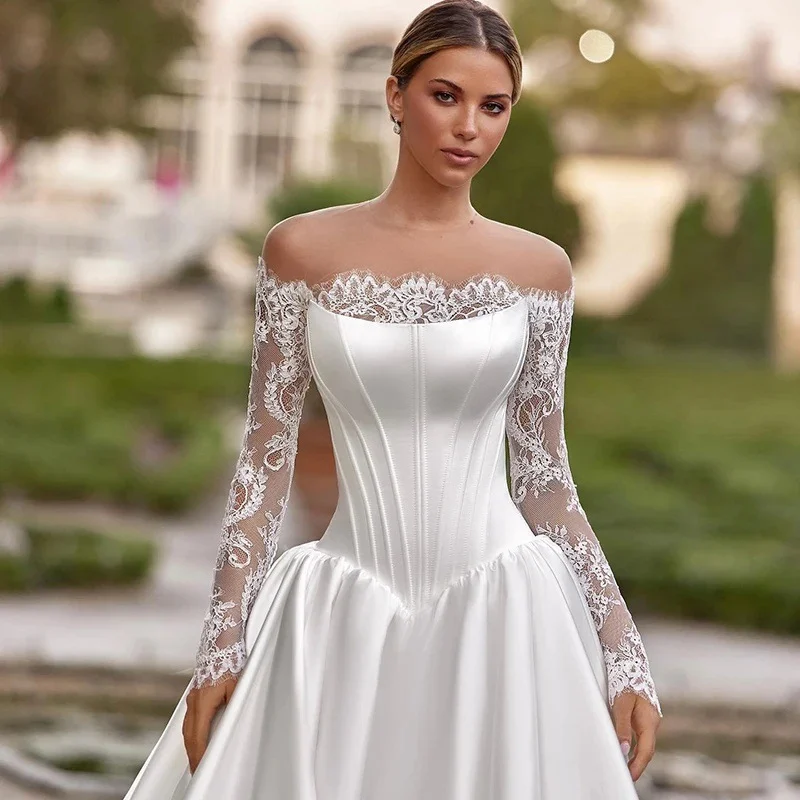 One-shoulder Lace Long-sleeve Satin Bridal Wedding Dress — image 4