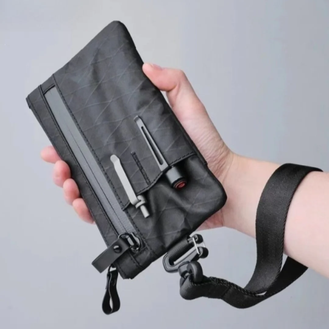 Outdoor Multifunctional Card Storage Bag — image 4