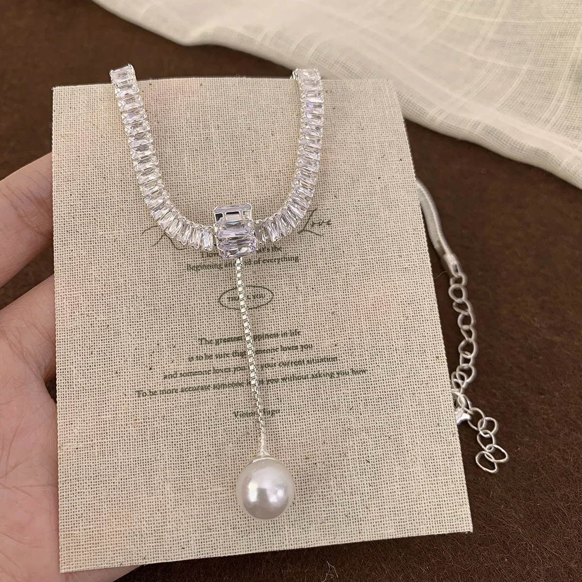 Pearl-studded Zircon Clavicle Necklace For Women Light Luxury Style — image 2