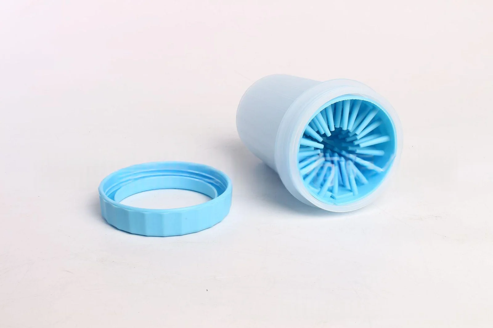 Pet Foot Washer Cat Paw Washing Cup — image 2