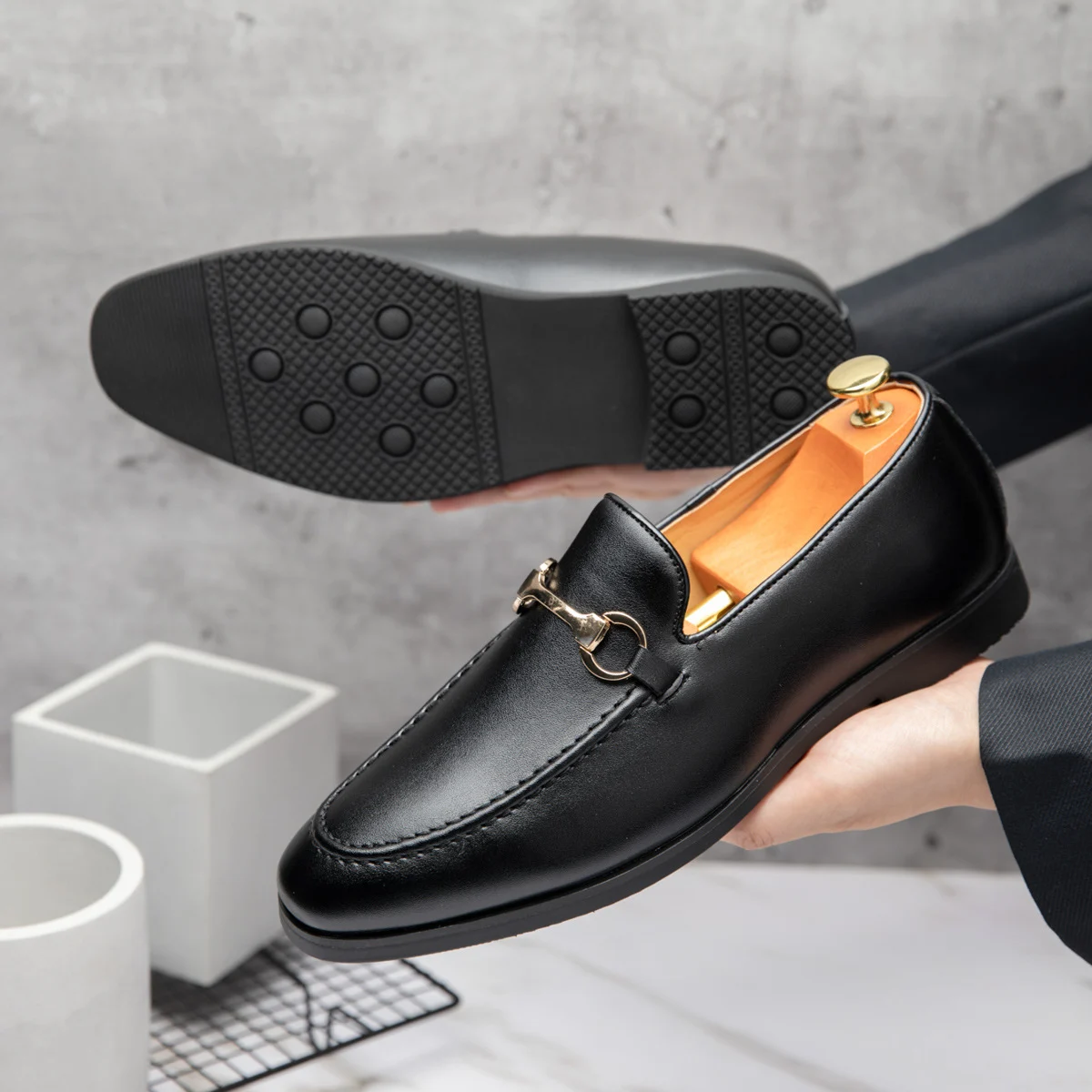 Plus-size Mens Loafers British-style Lightweight Casual Leather Shoes For Export — image 4