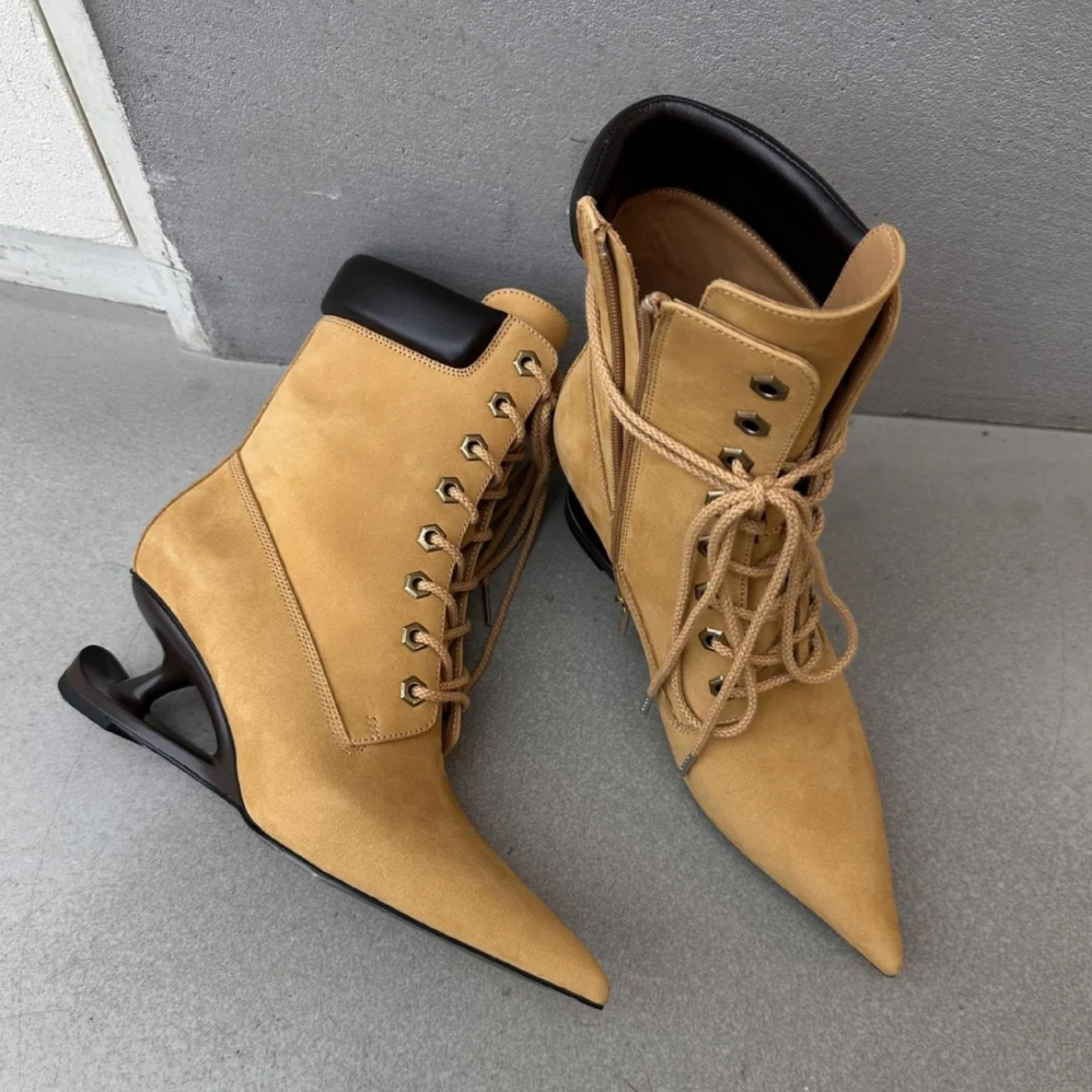 Pointed-toe Lace-up Irregular High-heeled Womens Ankle Boots — image 3