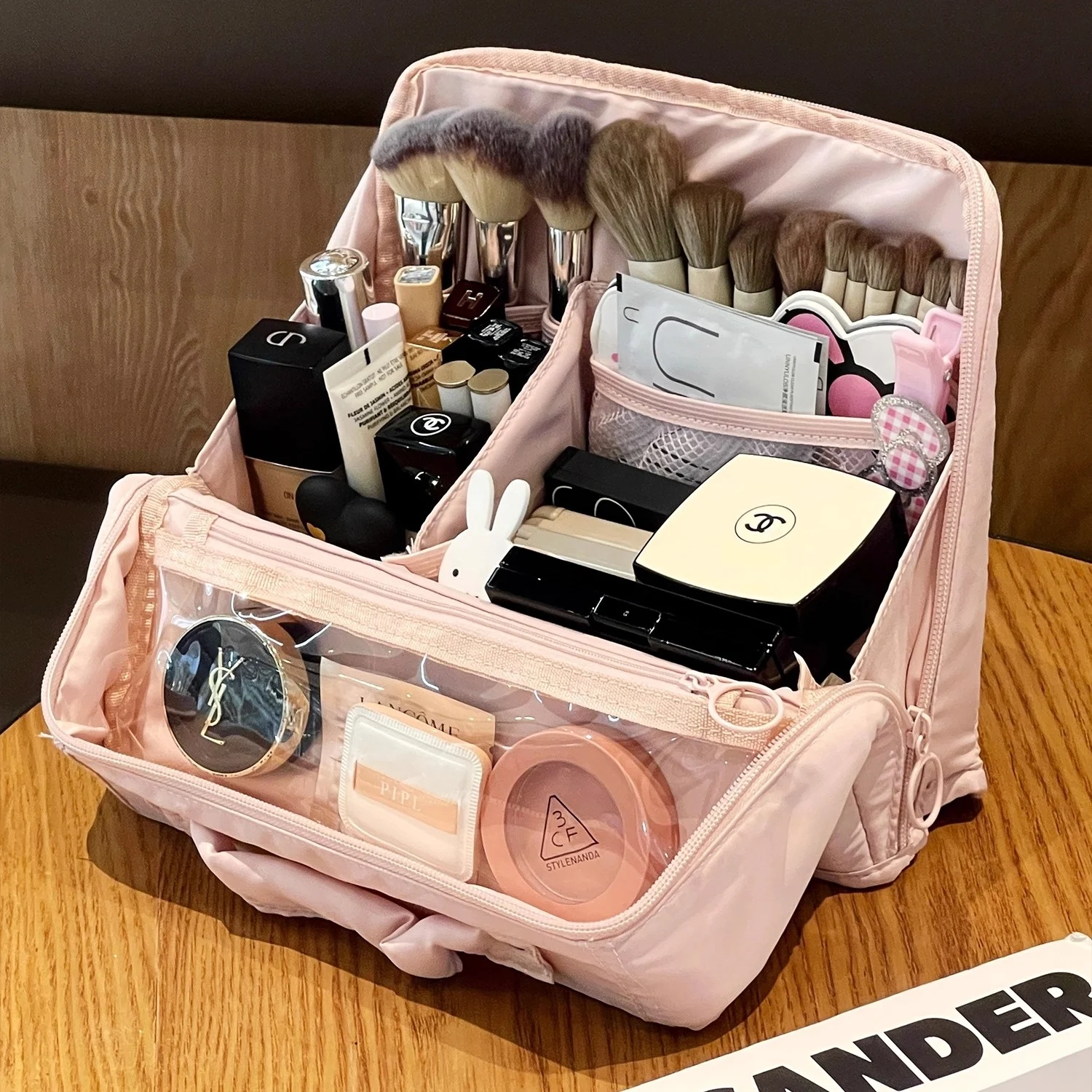 Portable Cosmetic Bag For Traveling Washing And Going Out — image 3