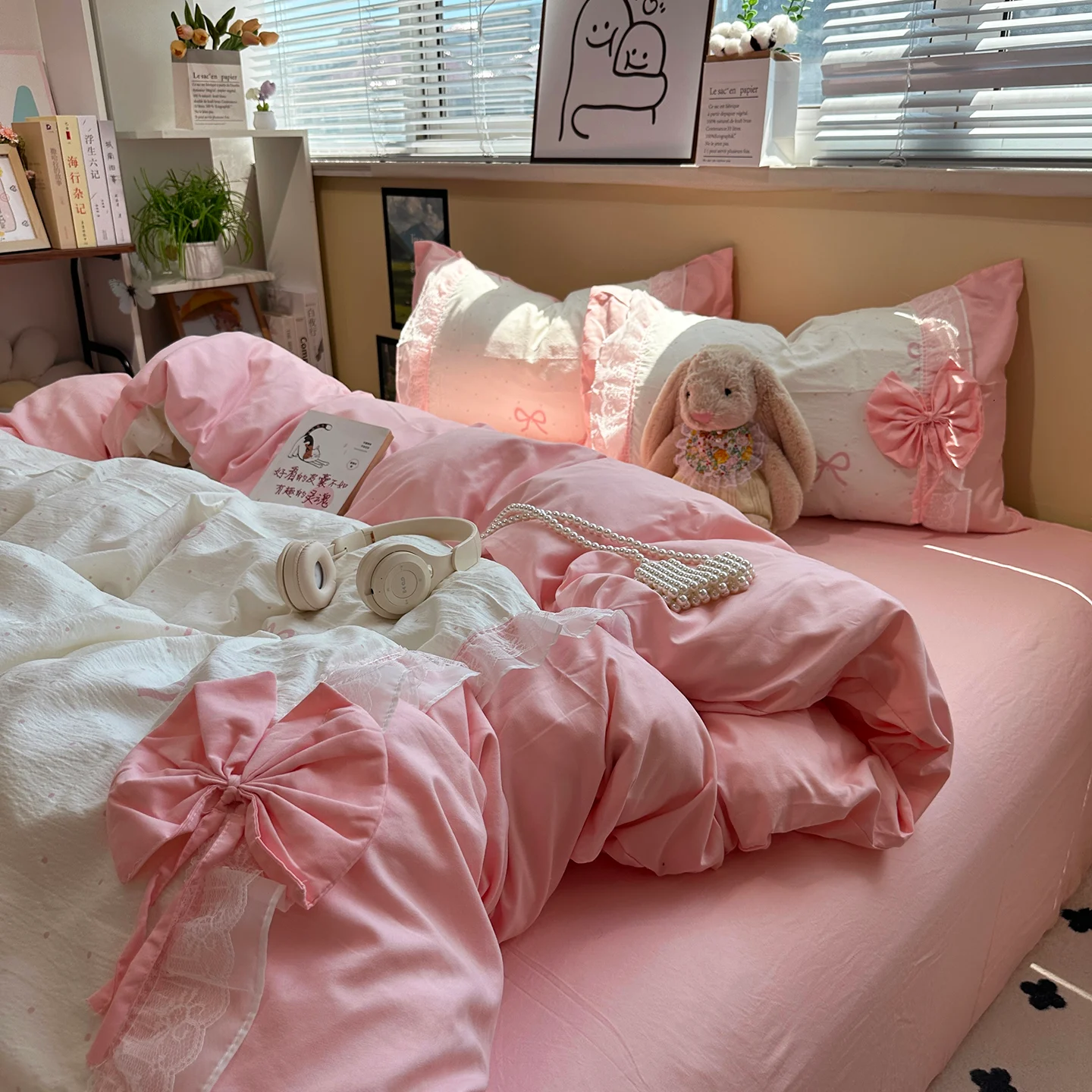 Princess-style All-cotton Four-piece Bedding Set With Bow Details — image 3