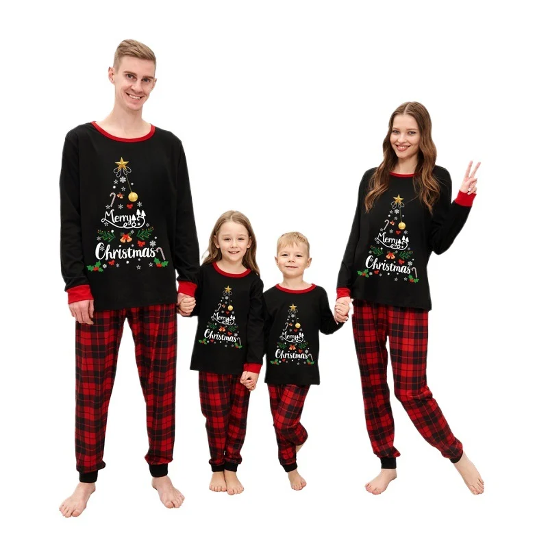 Printed Christmas Parent-child Pajama Set — image 4