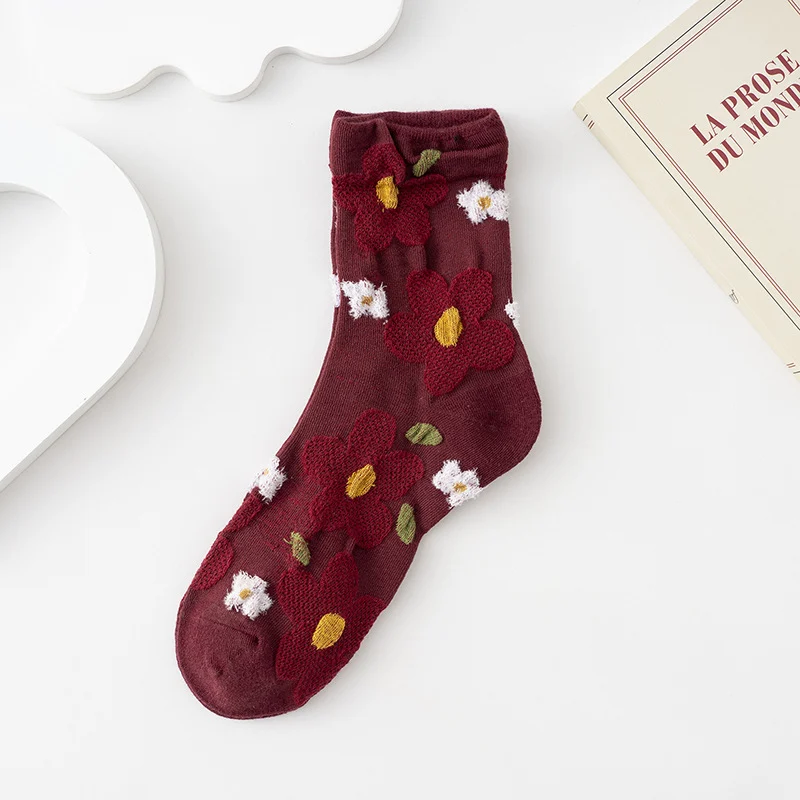 Retro Floral Mid-calf Womens Socks — image 9