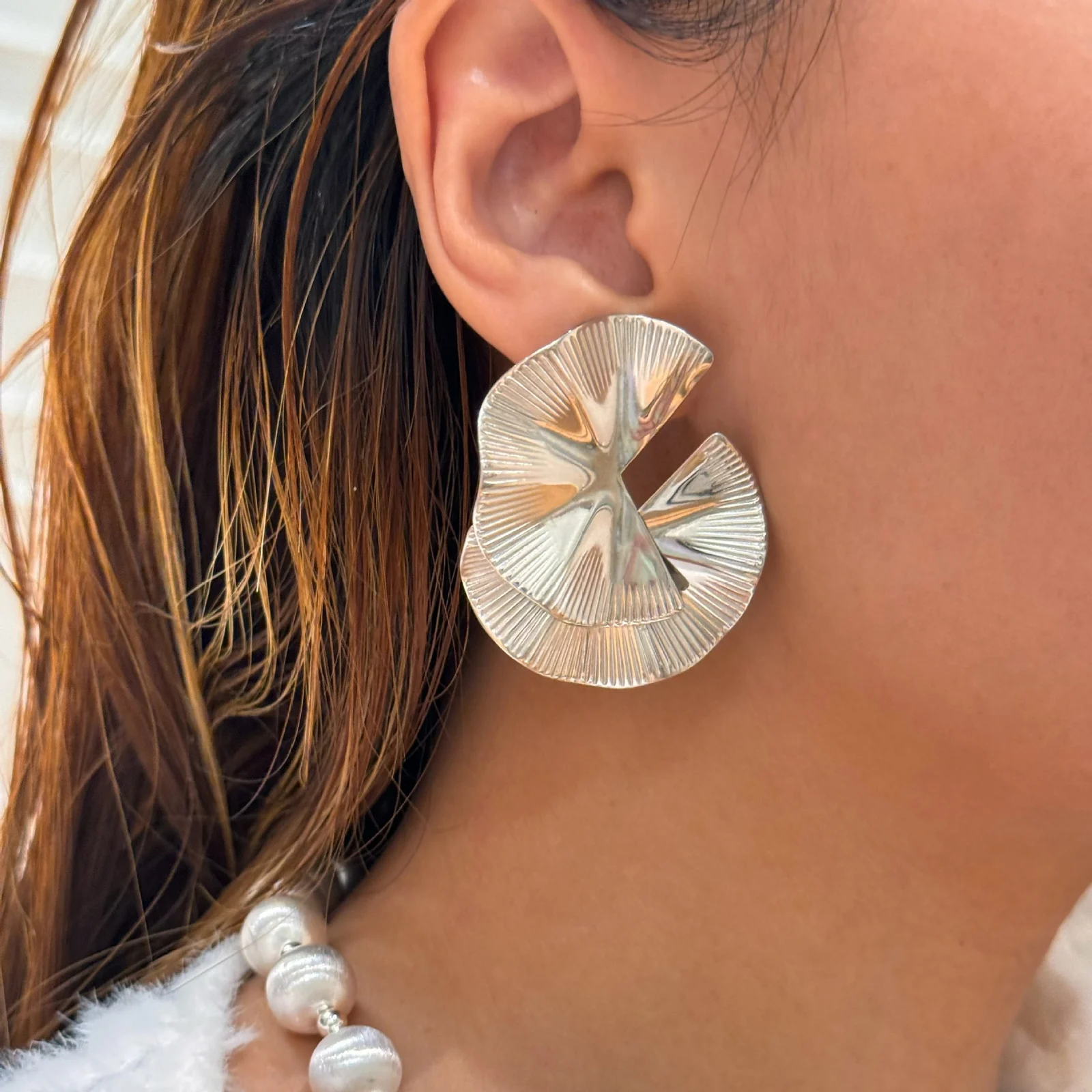Retro Irregular Exaggerated Cloud Earrings For Women — image 6