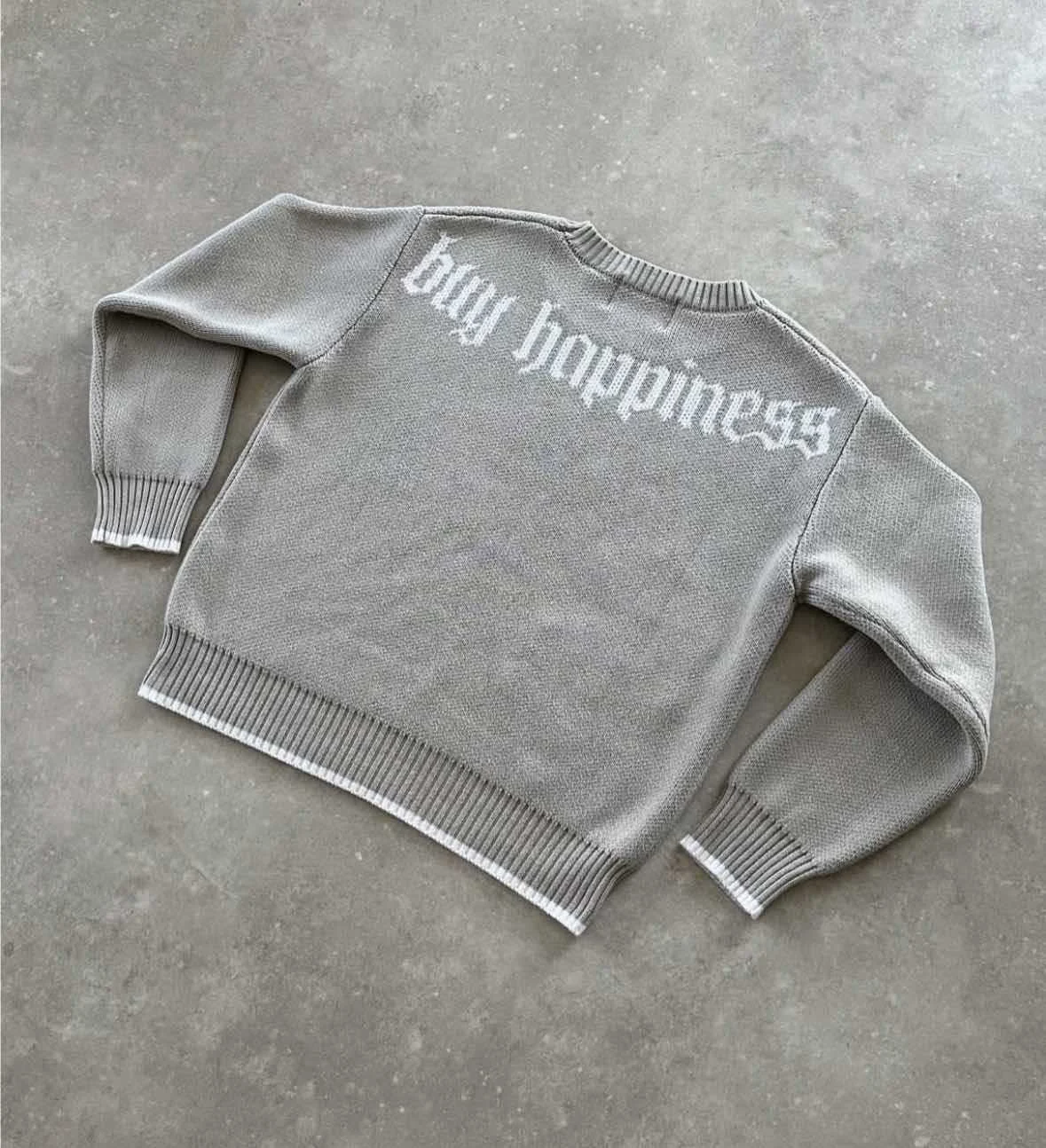 Retro Street Casual Loose Long-sleeved Top Autumn And Winter Warm Pullover Crewneck… — image 5