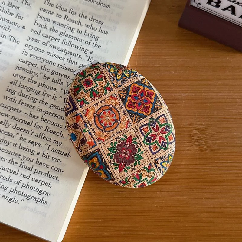 Retro-style Portable Compact Mirror — variant image
