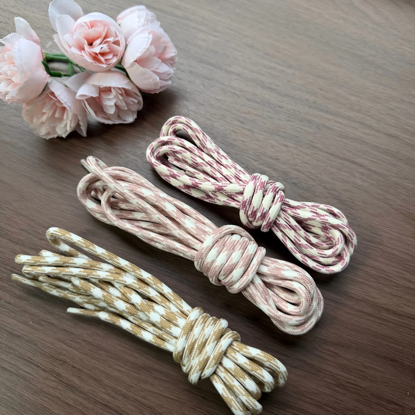 Round Houndstooth Colorful Shoelaces — image 6