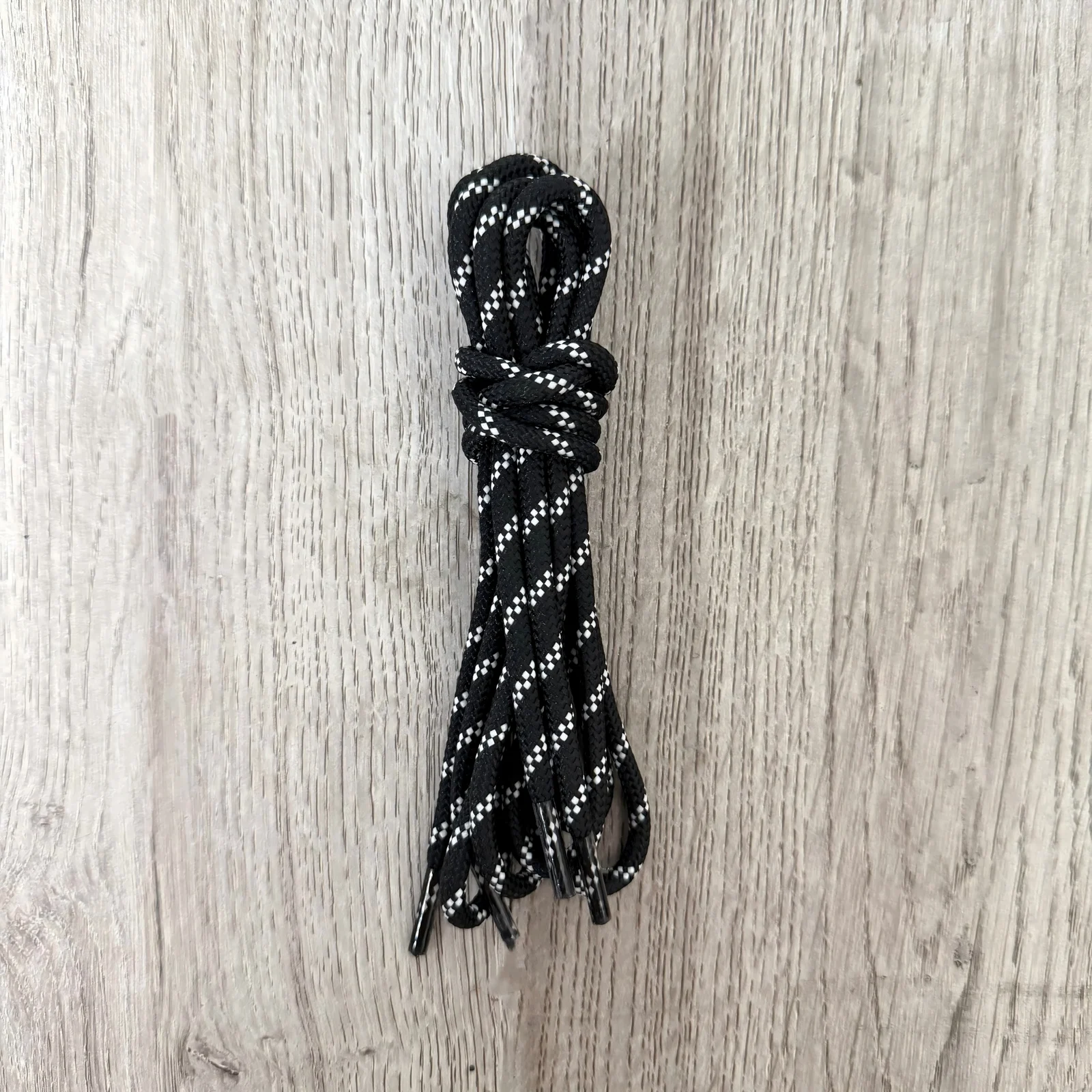 Round Interweave Colorful Diagonal-dot Shoelaces — image 4