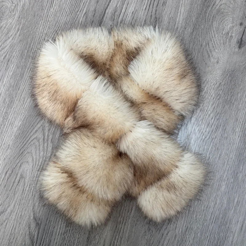 Segmented And Pieced-together Wool Patches Plush Materials, Cross-knitted Together,… — image 2