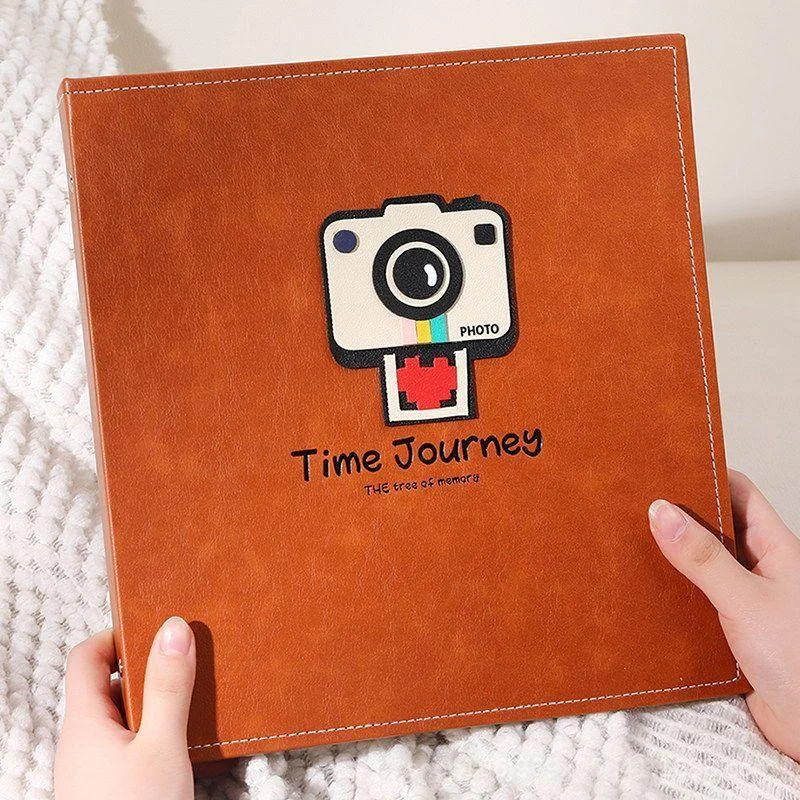 Self-adhesive Laminated DIY Photo Album — image 4